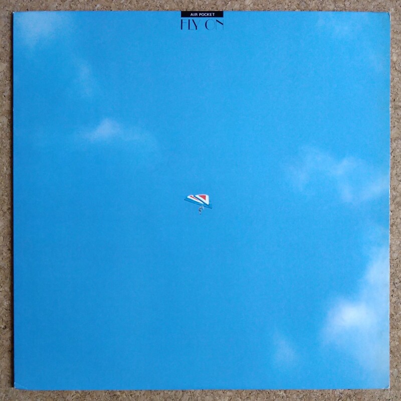 Air Pocket Fly On UNIVERSOUNDS